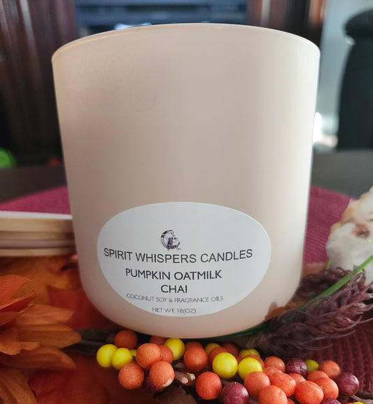 Fall Candle - Pumpkin Oat milk Chai 18oz